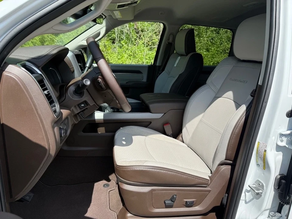 2025 Ram 2500 - Image 14 of 21