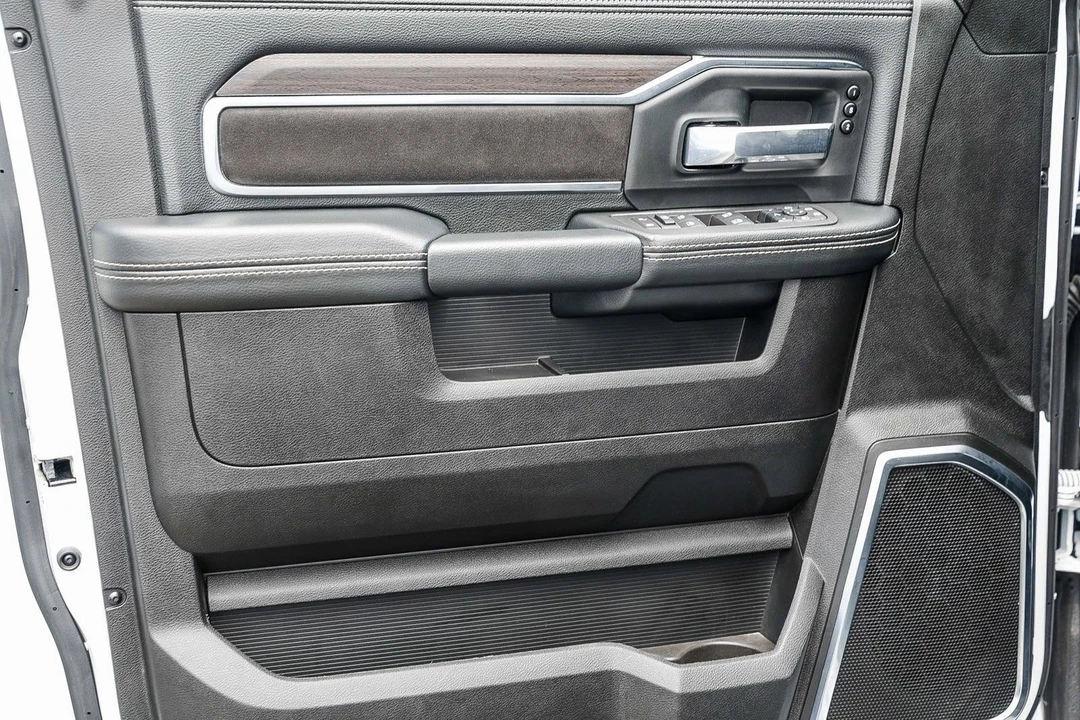 2025 Ram 2500 - Image 20 of 31