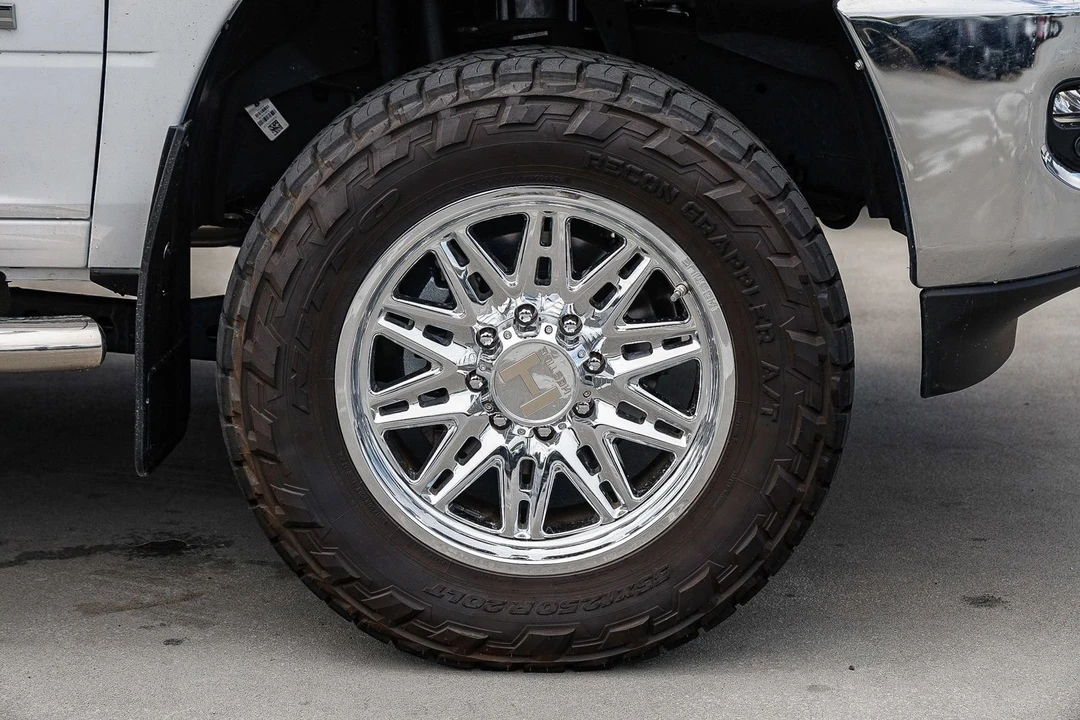 2025 Ram 2500 - Image 9 of 31