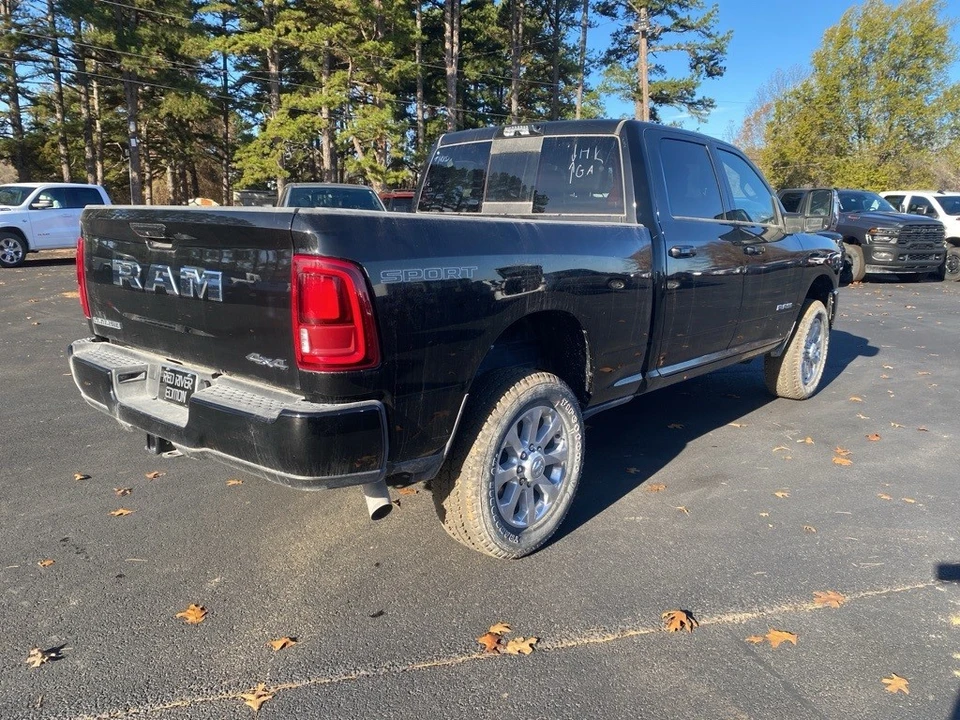 2025 Ram 2500 - Image 5 of 12