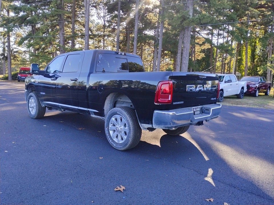 2025 Ram 2500 - Image 7 of 12