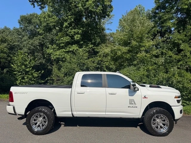 2025 Ram 2500 - Image 5 of 31
