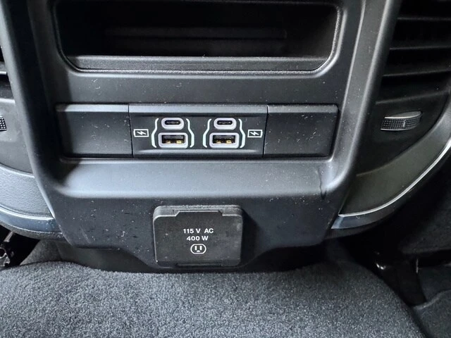 2025 Ram 2500 - Image 22 of 31