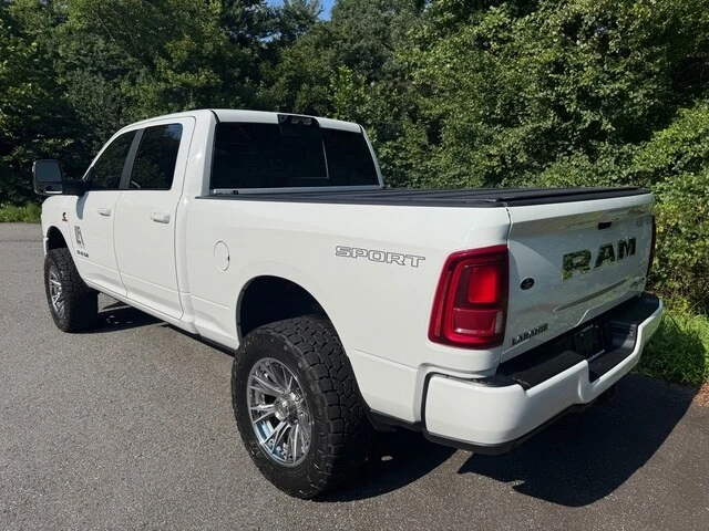 2025 Ram 2500 - Image 10 of 31