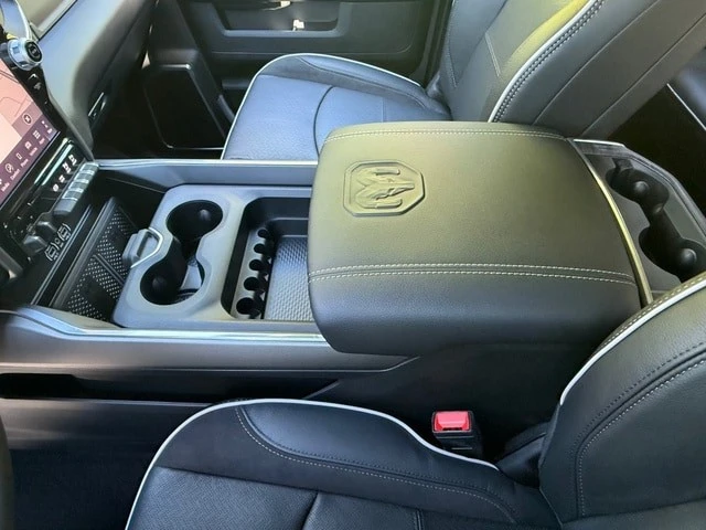 2025 Ram 2500 - Image 31 of 31
