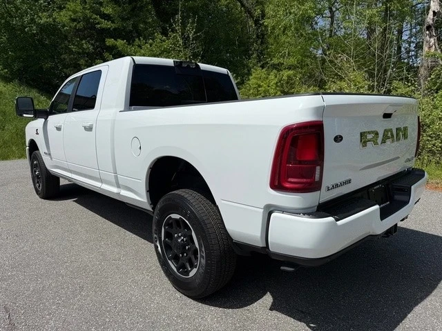 2025 Ram 2500 - Image 11 of 21