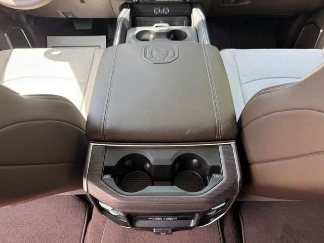 2025 Ram 2500 - Image 18 of 21