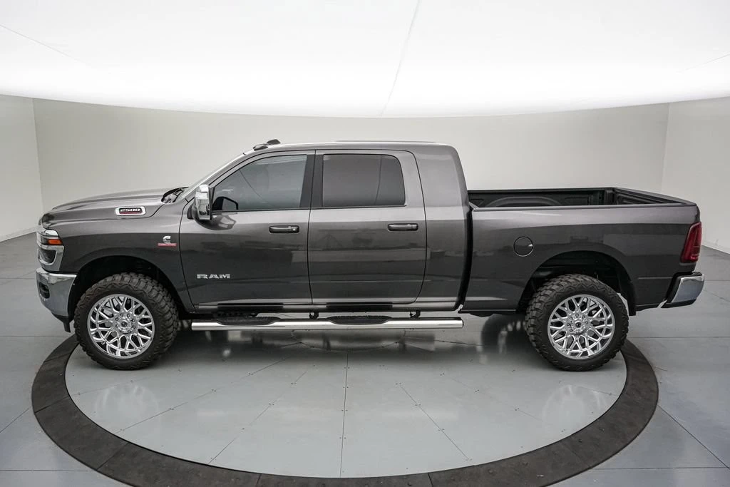 2025 Ram 2500 - Image 9 of 28
