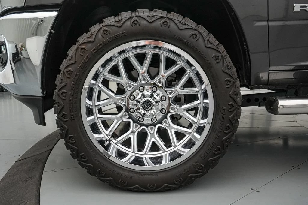 2025 Ram 2500 - Image 12 of 28