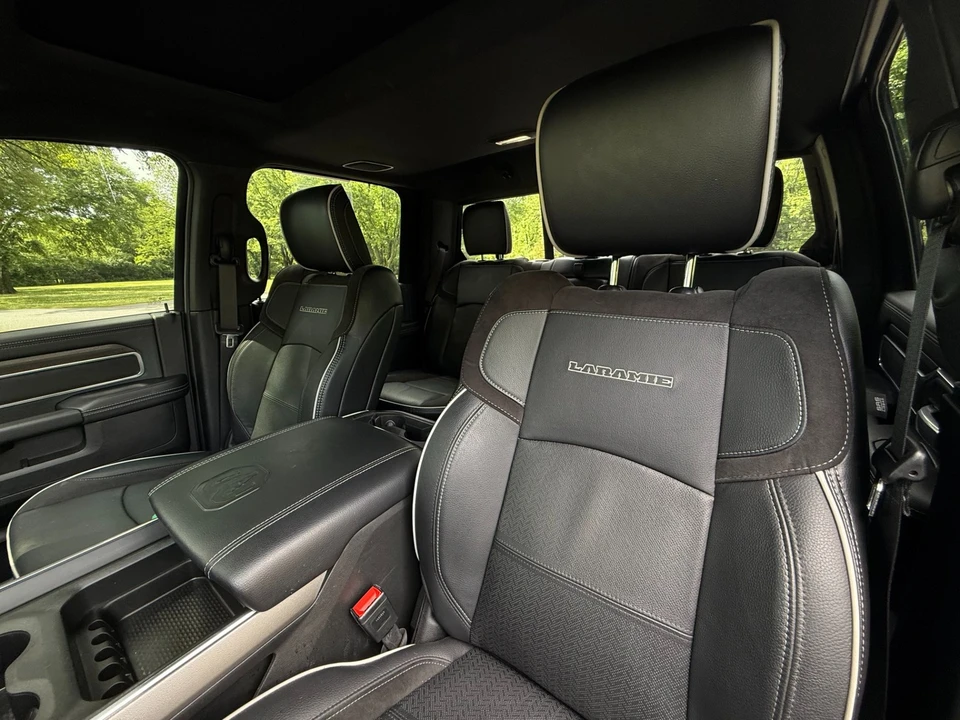 2025 Ram 2500 - Image 11 of 31