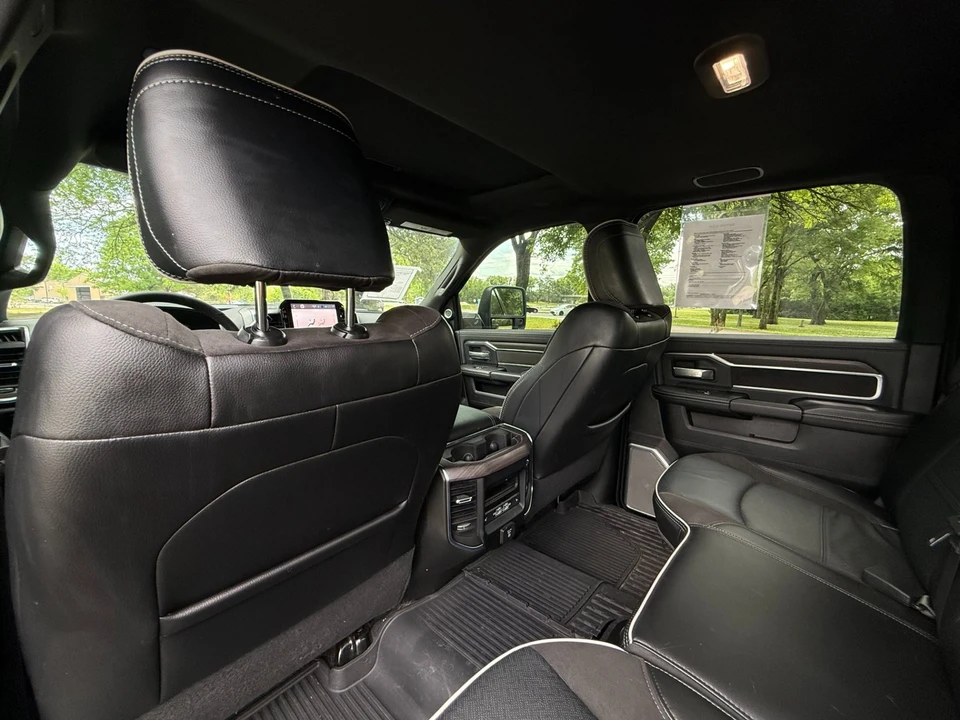 2025 Ram 2500 - Image 16 of 31