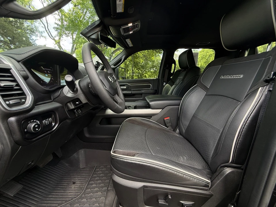 2025 Ram 2500 - Image 9 of 31