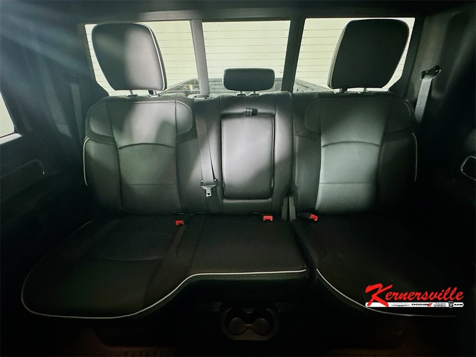 2025 Ram 2500 - Image 10 of 12