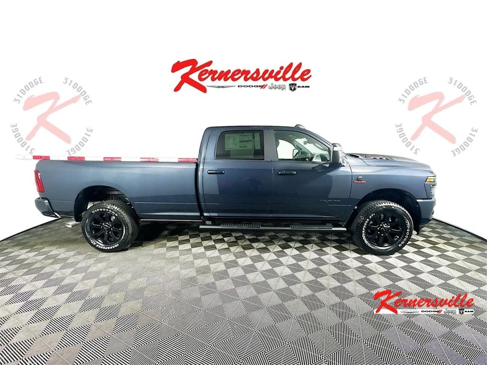 2025 Ram 2500 - Image 8 of 12