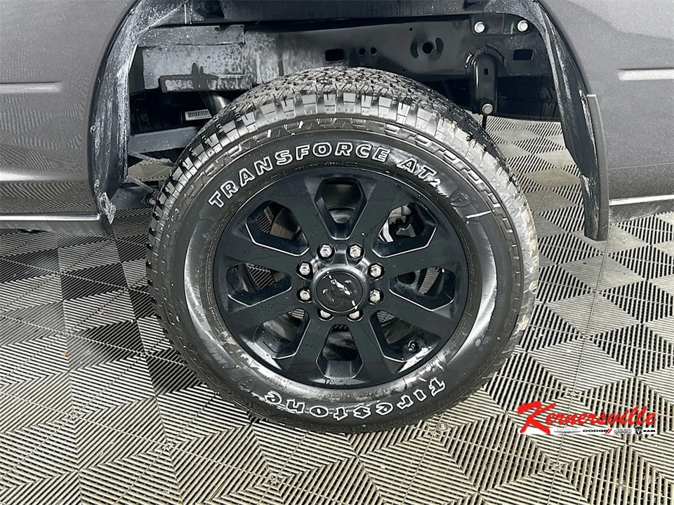 2025 Ram 2500 - Image 17 of 21