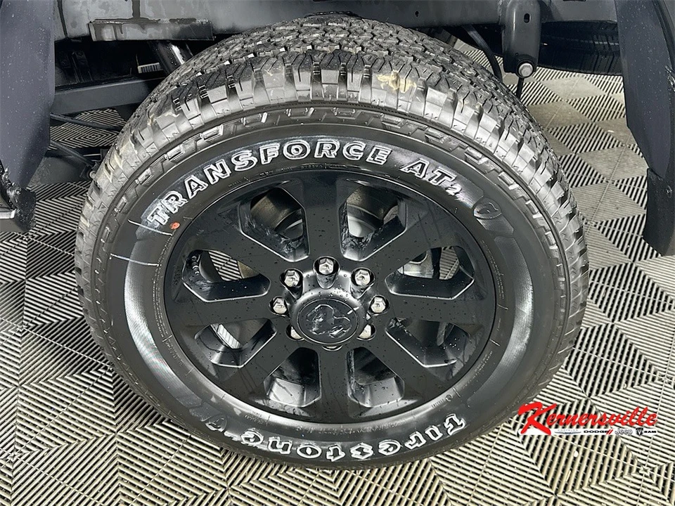 2025 Ram 2500 - Image 17 of 21