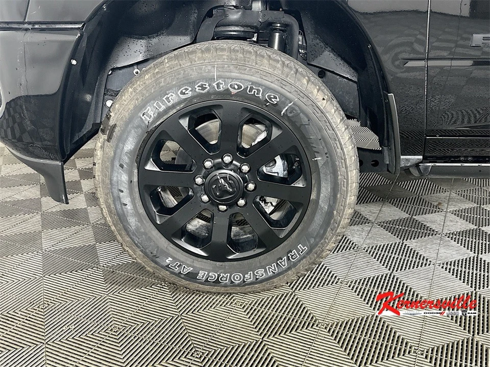 2025 Ram 2500 - Image 17 of 21