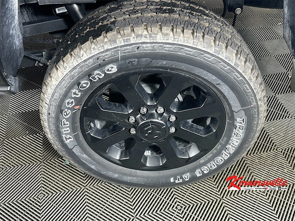 2025 Ram 2500 - Image 16 of 20
