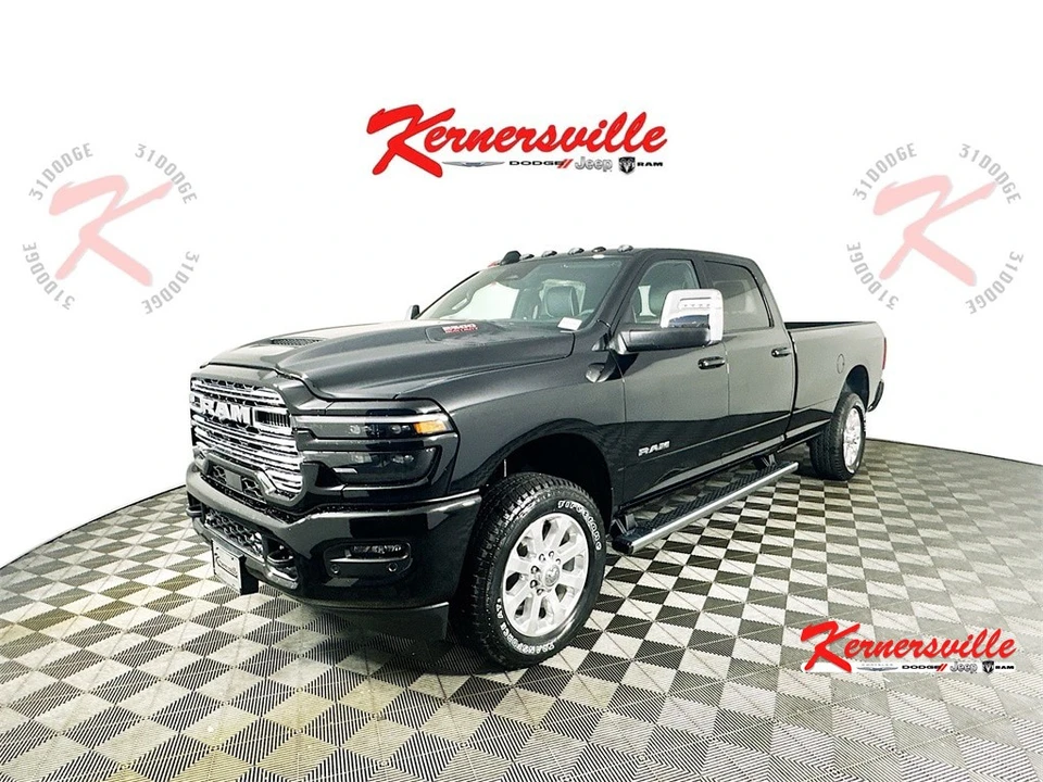 2025 Ram 2500 - Image 3 of 12