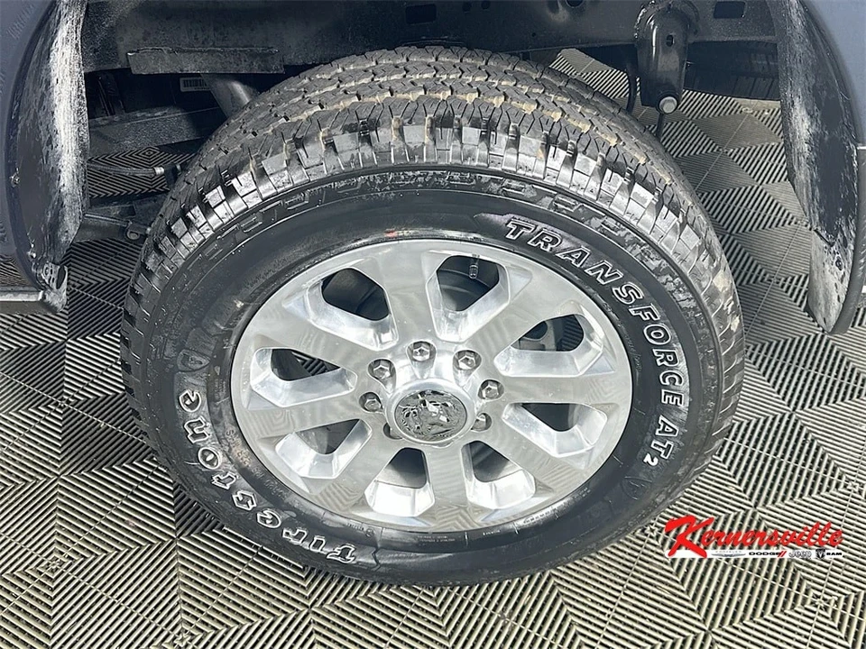 2025 Ram 2500 - Image 17 of 21