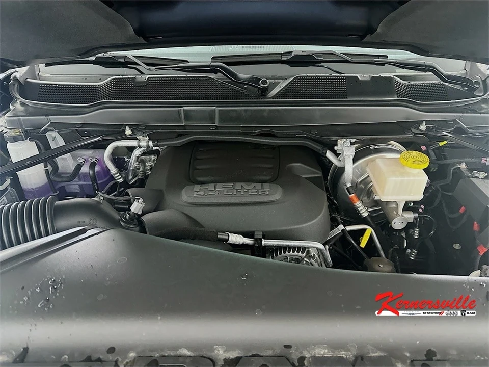 2025 Ram 2500 - Image 18 of 21