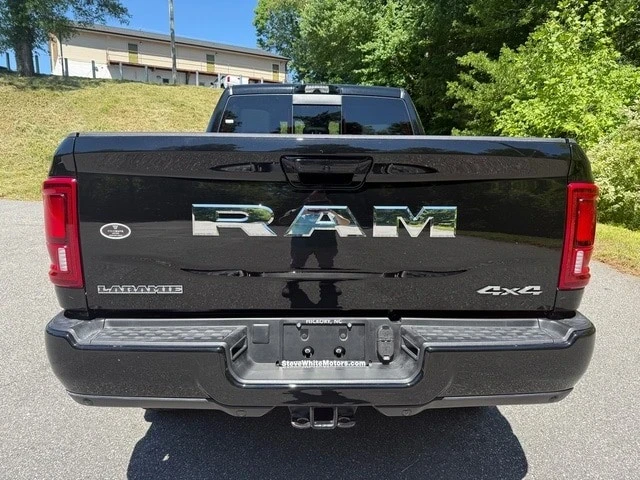 2025 Ram 2500 - Image 8 of 21