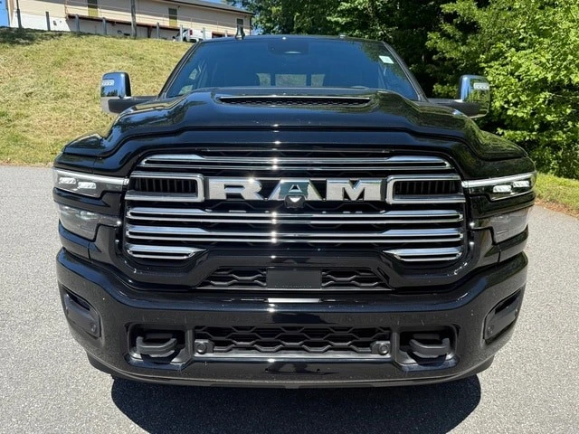 2025 Ram 2500 - Image 4 of 21