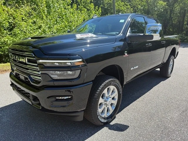 2025 Ram 2500 - Image 3 of 21