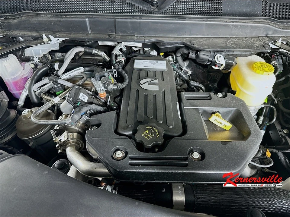 2025 Ram 2500 - Image 18 of 21