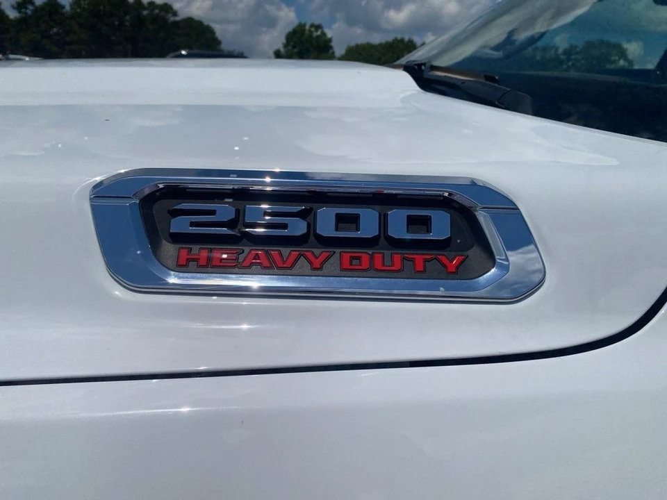 2025 Ram 2500 - Image 10 of 12