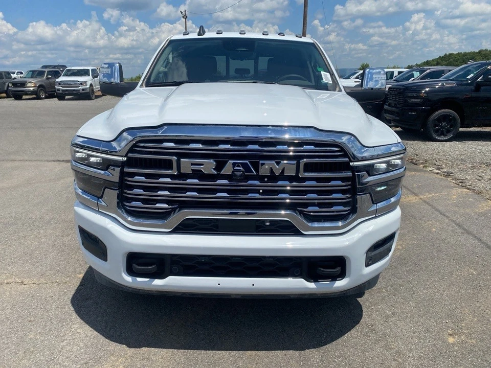 2025 Ram 2500 - Image 2 of 12