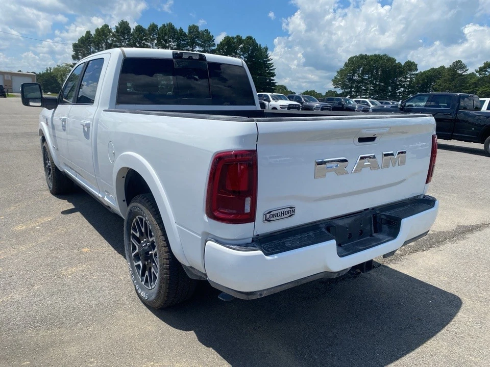 2025 Ram 2500 - Image 7 of 12