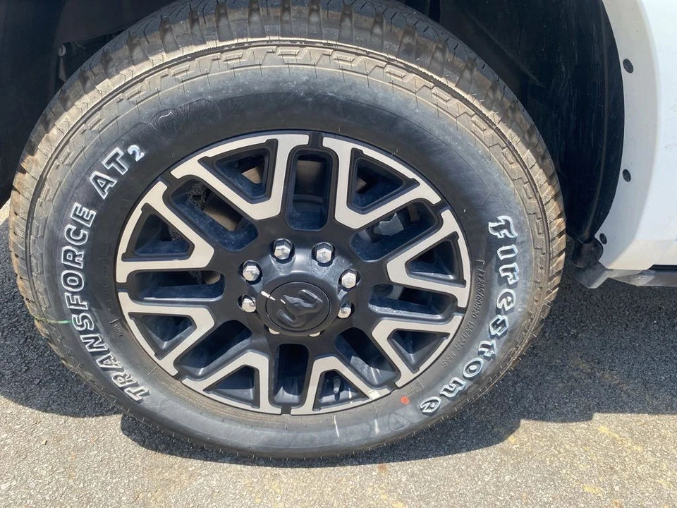 2025 Ram 2500 - Image 9 of 12