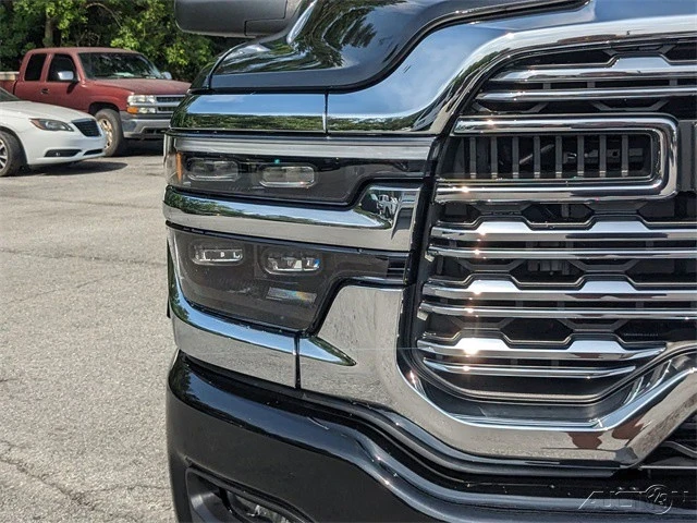 2025 Ram 2500 - Image 10 of 12