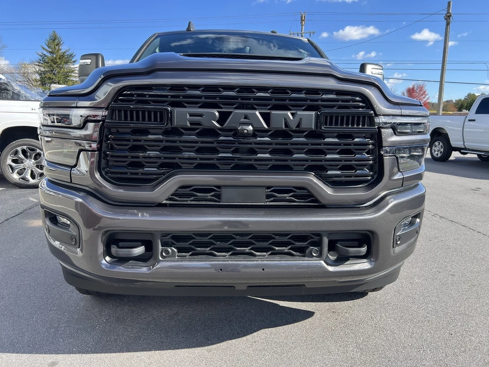 2025 Ram 2500 - Image 5 of 21