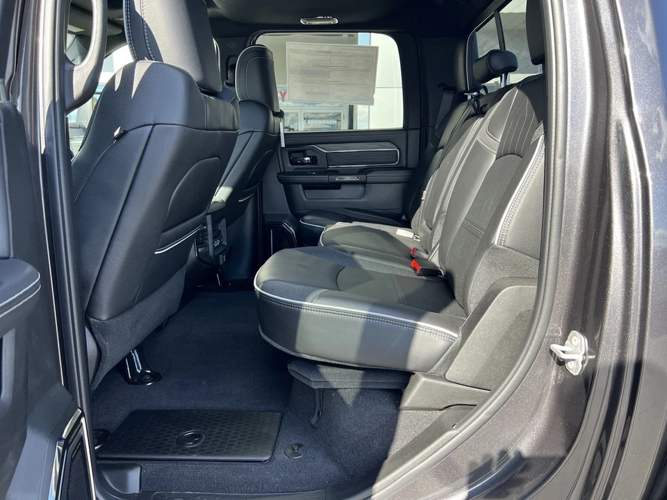2025 Ram 2500 - Image 15 of 21