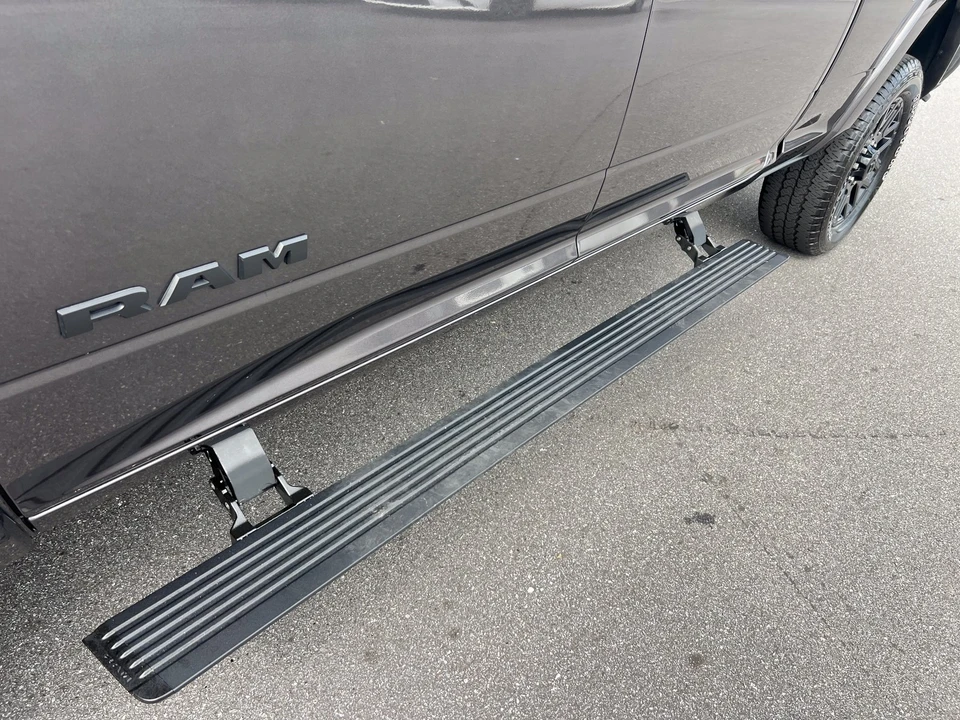2025 Ram 2500 - Image 22 of 31