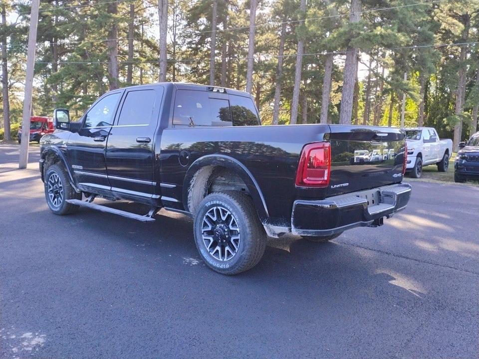 2025 Ram 2500 - Image 7 of 12
