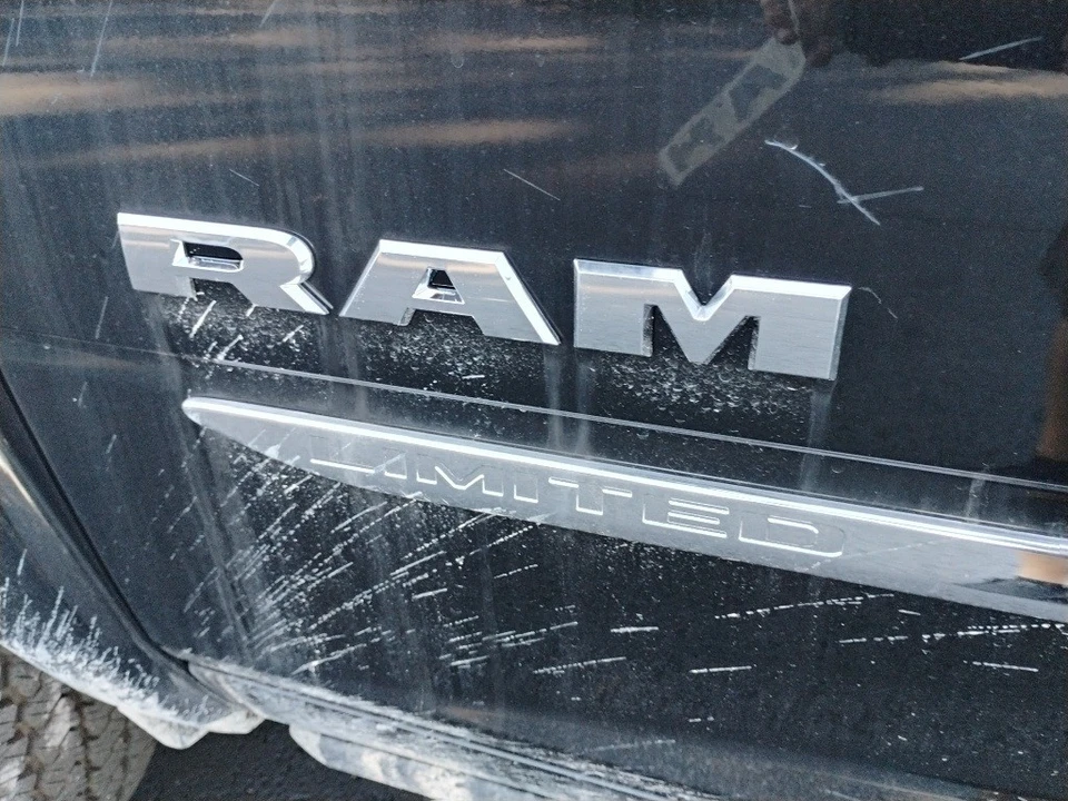 2025 Ram 2500 - Image 10 of 12