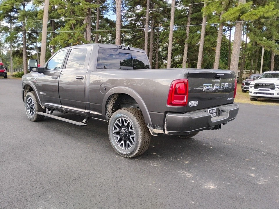 2025 Ram 2500 - Image 7 of 12