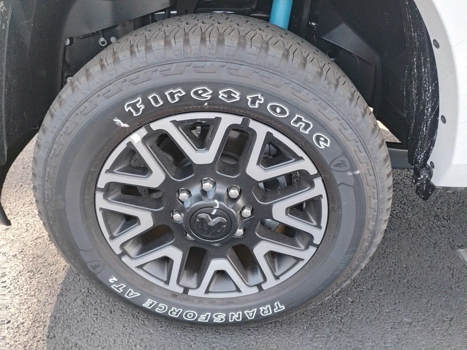 2025 Ram 2500 - Image 9 of 12
