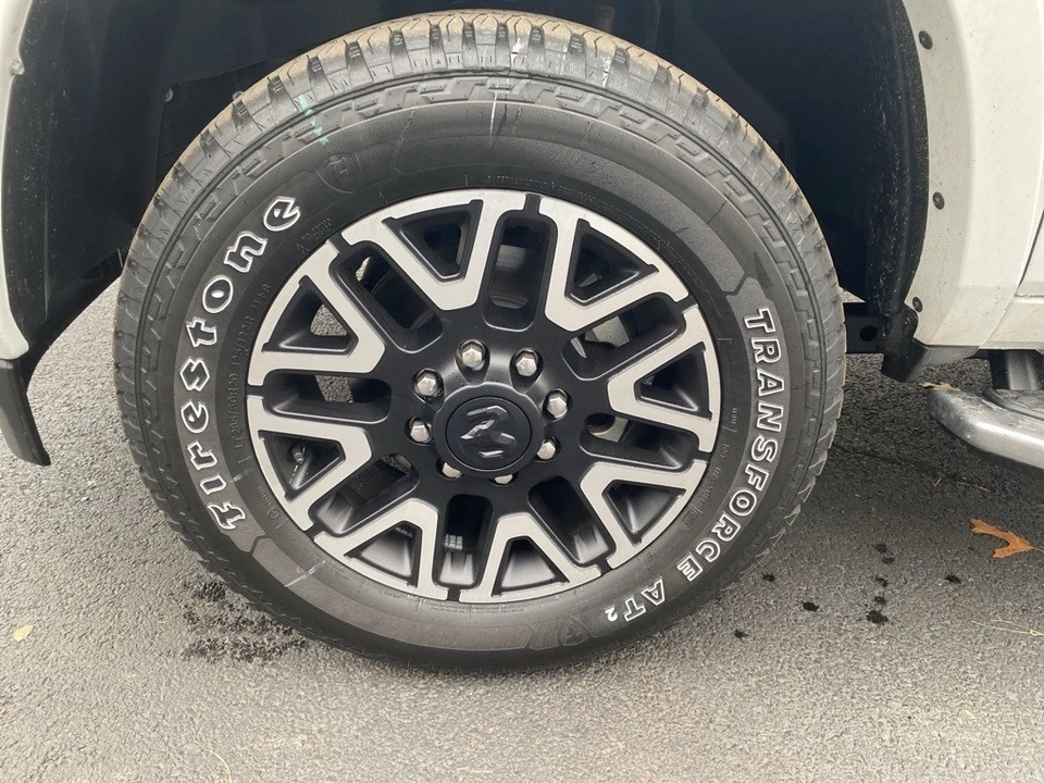 2025 Ram 2500 - Image 9 of 12