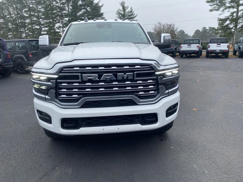 2025 Ram 2500 - Image 2 of 12