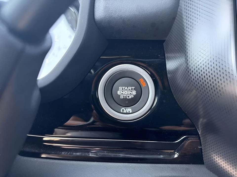 2025 Ram 2500 - Image 25 of 31
