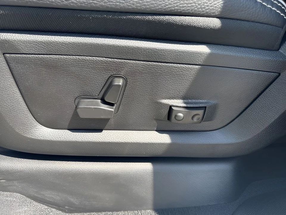 2025 Ram 2500 - Image 10 of 31