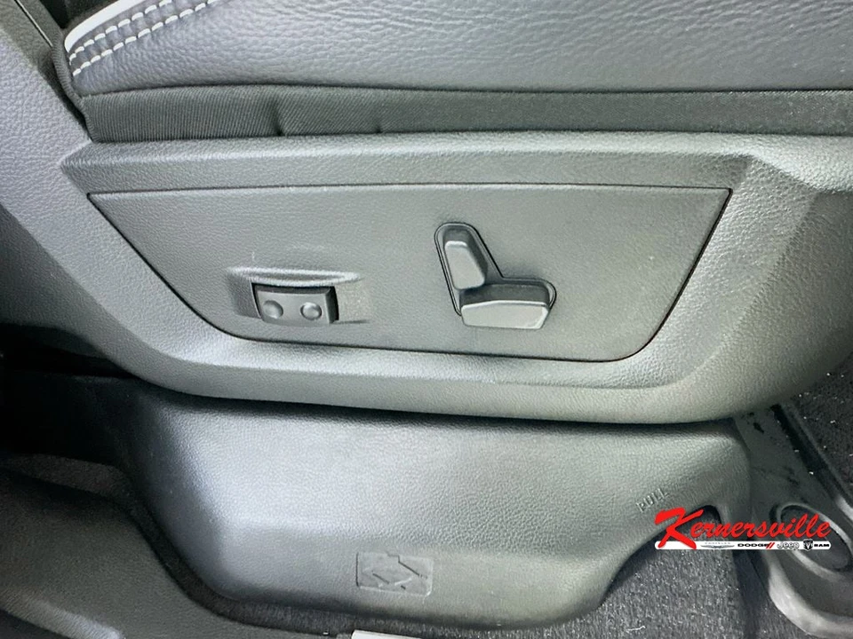 2025 Ram 2500 - Image 23 of 24