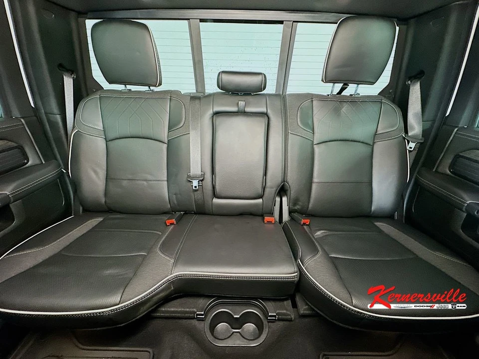 2025 Ram 2500 - Image 13 of 24