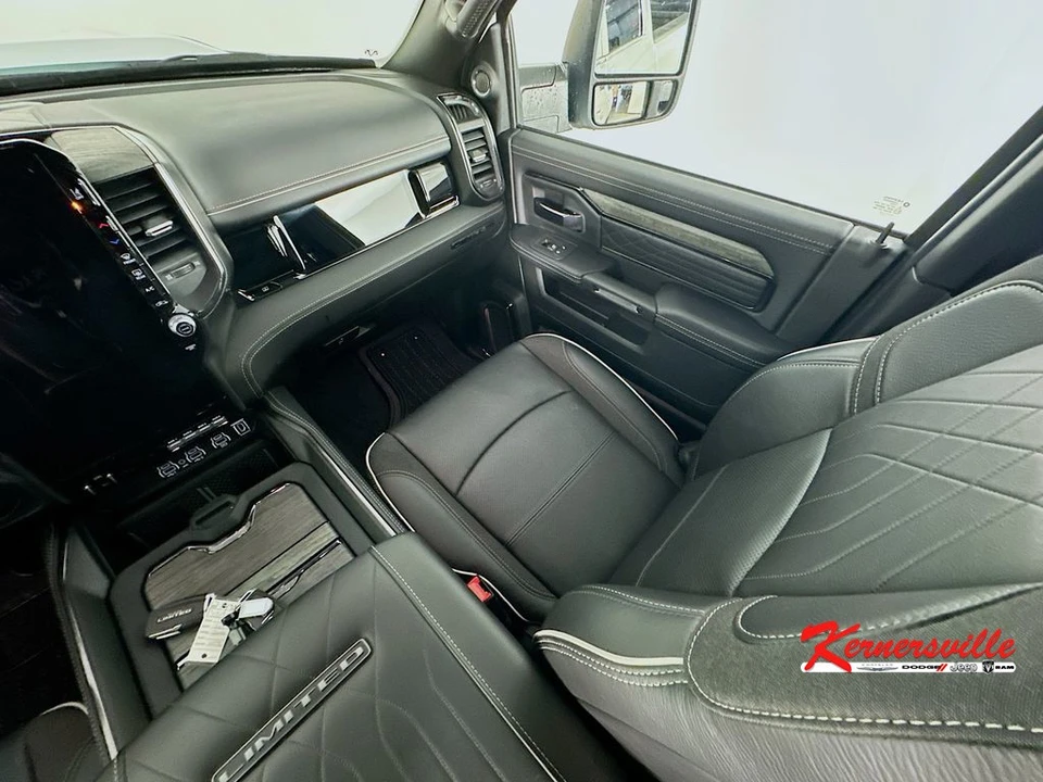 2025 Ram 2500 - Image 11 of 24