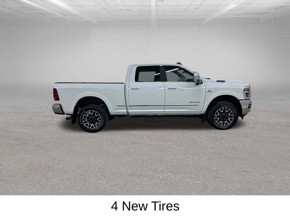 2025 Ram 2500 - Image 14 of 31