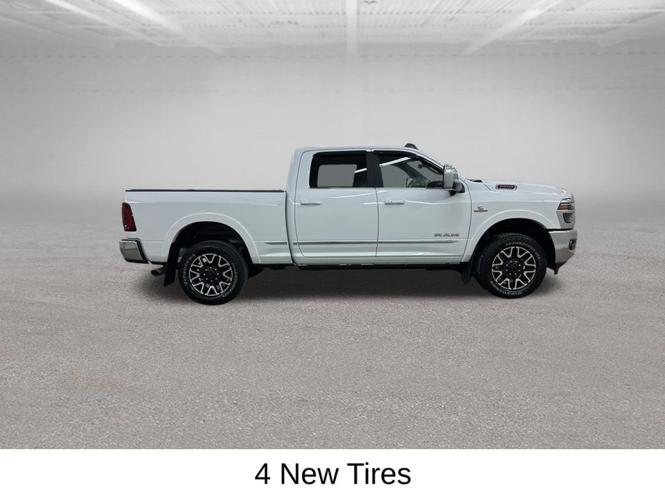 2025 Ram 2500 - Image 15 of 31